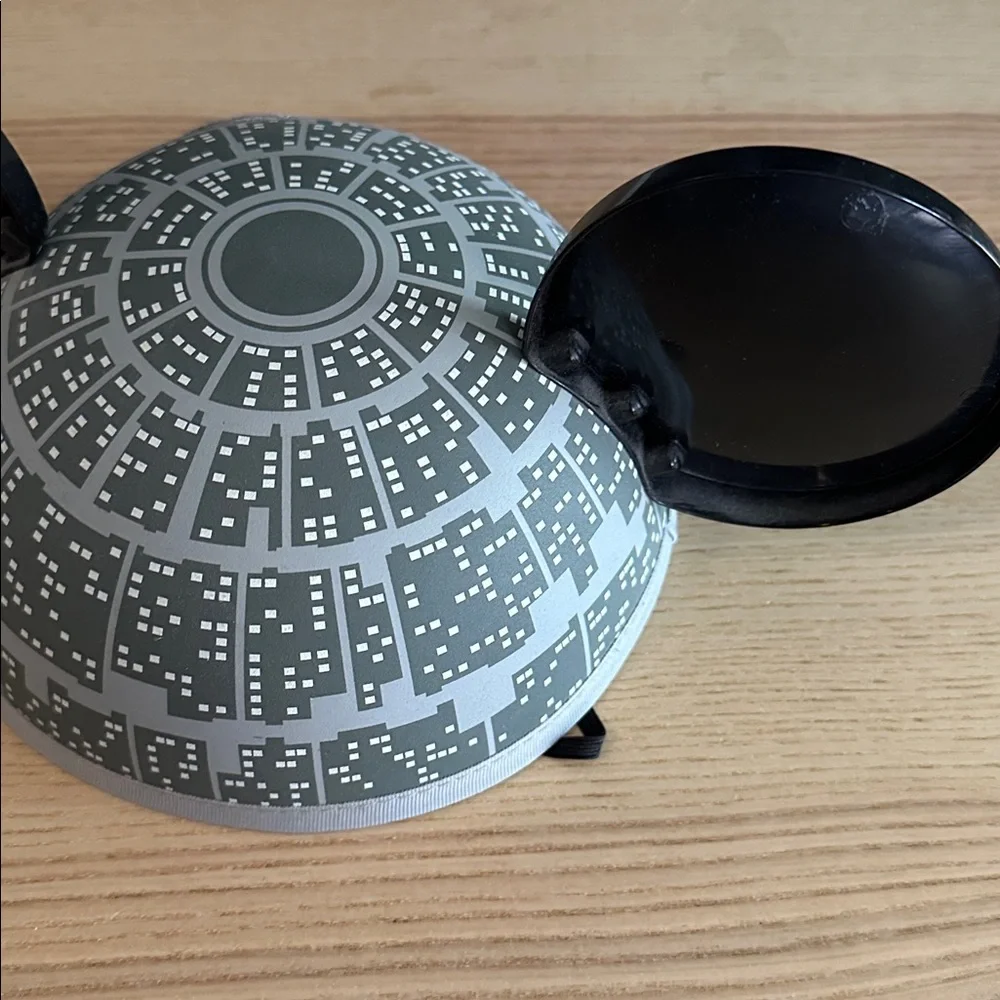 Disney Star Wars Death Star ears - Picture 2 of 4